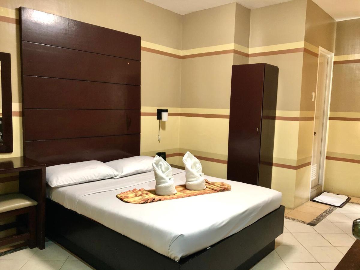 Sampaguita Suites Jrg Cebu Eksteriør billede